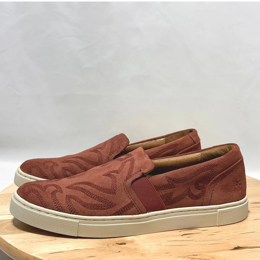 Frye Ivy Primrose Womens‎ Suede Slip On Sneaker - Size 7M